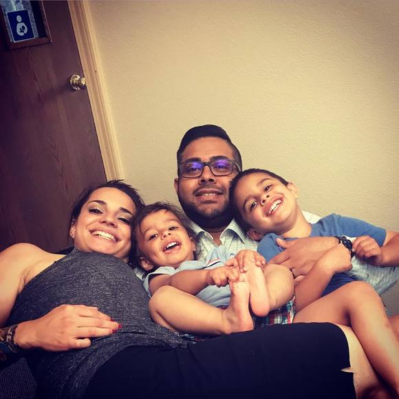 Meet your Posher, Lauren - Picture 1 of 1